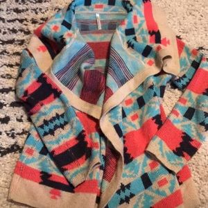 Tribal sweater Small
